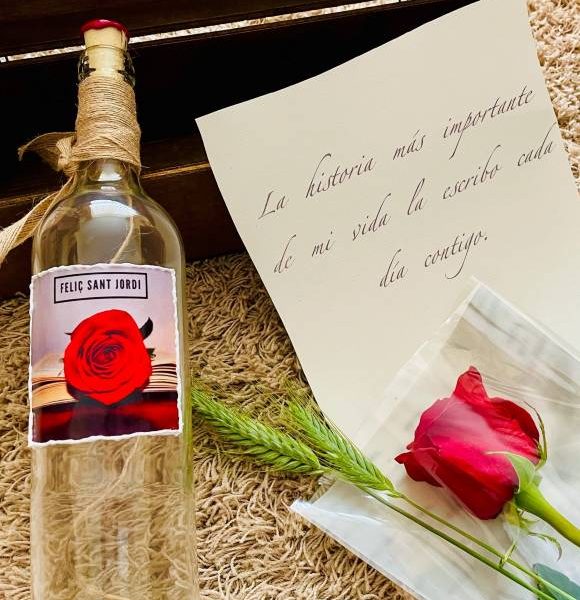 Rosa y Mensaje en una Botella. Día de Sant Jordi. B84 - La Botella de Nur